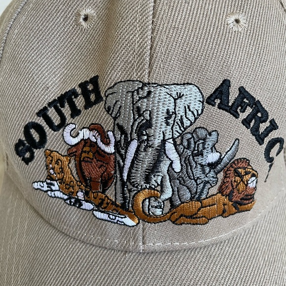 South Africa ball cap safari khaki beige with animal motif - Picture 4 of 4